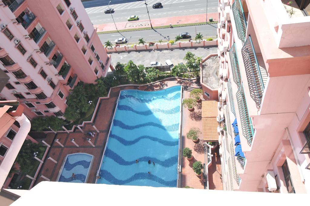 Marina Court Kota Kinabalu- Bigger Group Stay Together- 6 Bedroom Apartments Exteriör bild