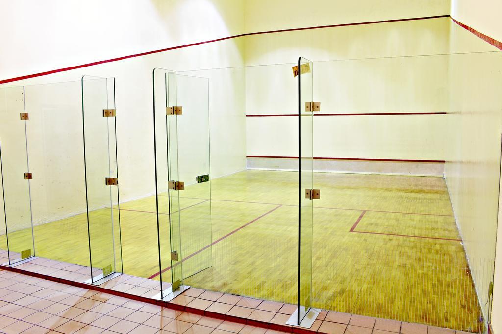 Marina Court Kota Kinabalu- Bigger Group Stay Together- 6 Bedroom Apartments Exteriör bild