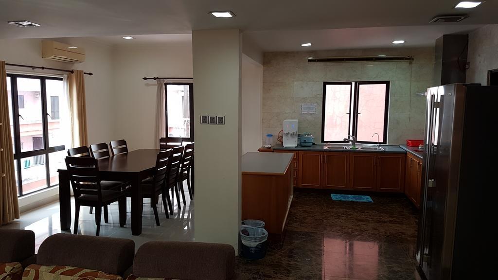 Marina Court Kota Kinabalu- Bigger Group Stay Together- 6 Bedroom Apartments Exteriör bild